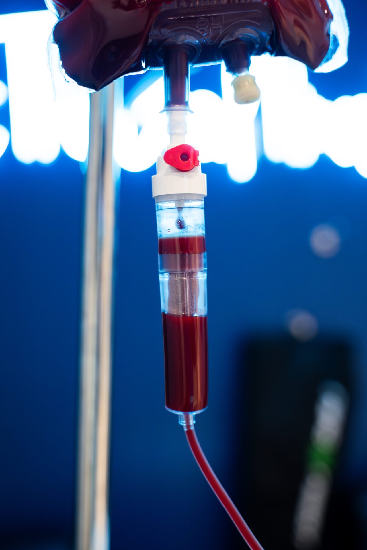 Ozone UV IV therapy filter glowing under UV light at iCRYO Clemson